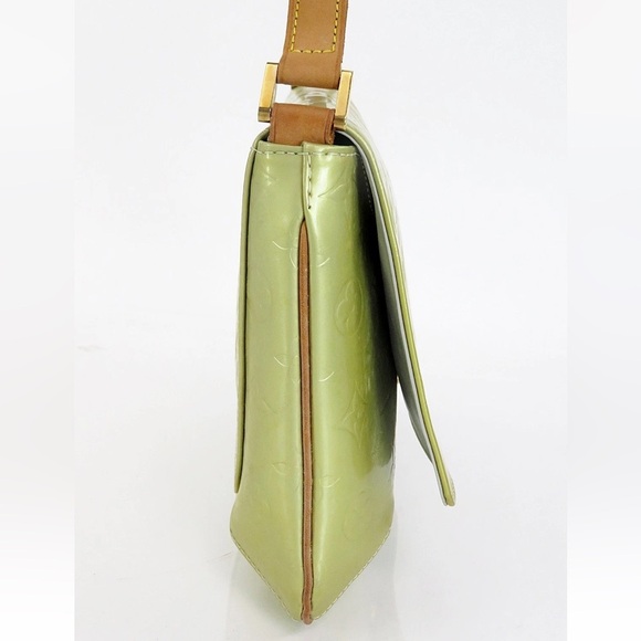 Louis Vuitton Lime Green Crossbody Bag - Picture 3 of 16